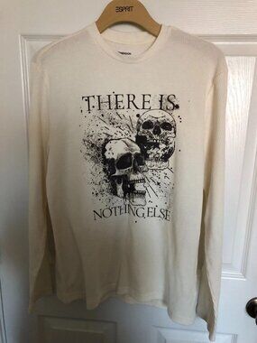 4th dimension t-shirt men’s Size M long sleeve graphic print skull crew neck